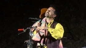 GIANNI CALASTRI: BASHIR E LA SUA BICICLETTA, MUSICA MARZIO DEL TESTA E ARLO BIGAZZI