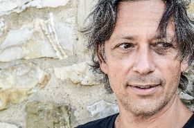 GAETANO NICOSIA CON “IO SONO CHIUNQUE”