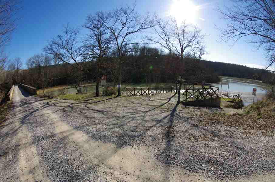 Delle case dei contadini.